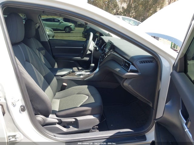 44906729 :رقم المزاد ، 4T1R11AK6PU161848 vin ، 2023 Toyota Camry Le مزاد بيع