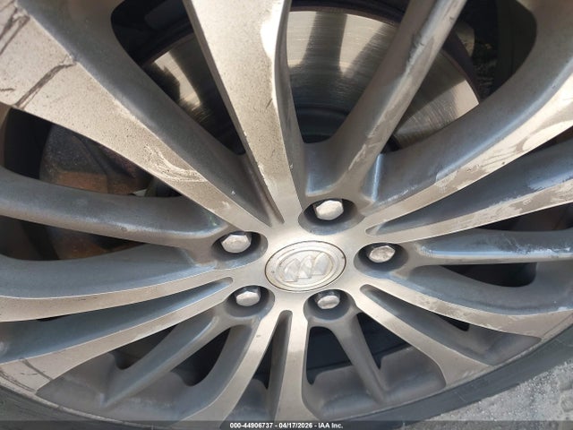 2018 Buick Lacrosse Essence მანქანა იყიდება აუქციონზე, vin: 1G4ZP5SS4JU144302, აუქციონის ნომერი: 44906737