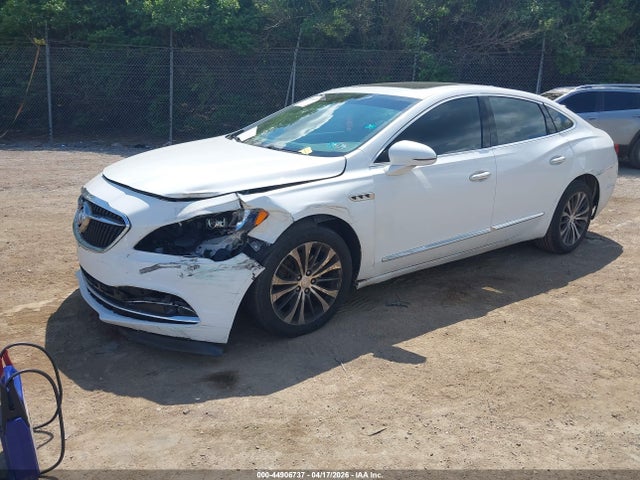 2018 Buick Lacrosse Essence მანქანა იყიდება აუქციონზე, vin: 1G4ZP5SS4JU144302, აუქციონის ნომერი: 44906737