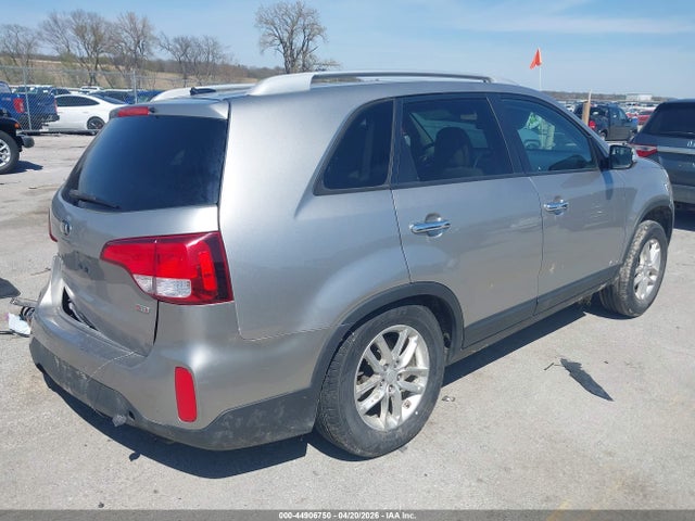 Продаж на аукціоні авто 2015 Kia Sorento Lx, vin: 5XYKTCA68FG571999, номер лоту: 44906750