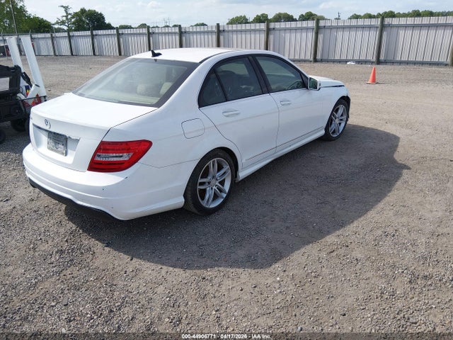 Aukcja sprzedaży 2013 Mercedes-benz C 250 Sport, vin: WDDGF4HB6DA863000, numer aukcji: 44906771