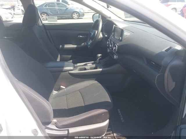3N1AB8BV4NY286781 Nissan Sentra S Xtronic Cvt