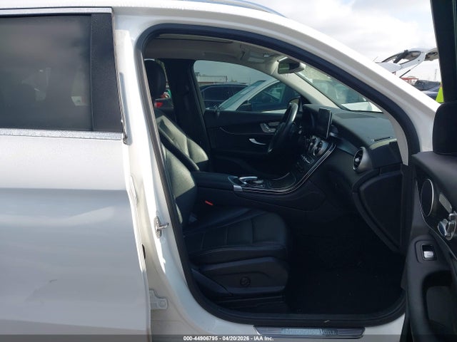 Aukcja sprzedaży 2016 Mercedes-benz Glc 300, vin: WDC0G4JB4GF082352, numer aukcji: 44906795