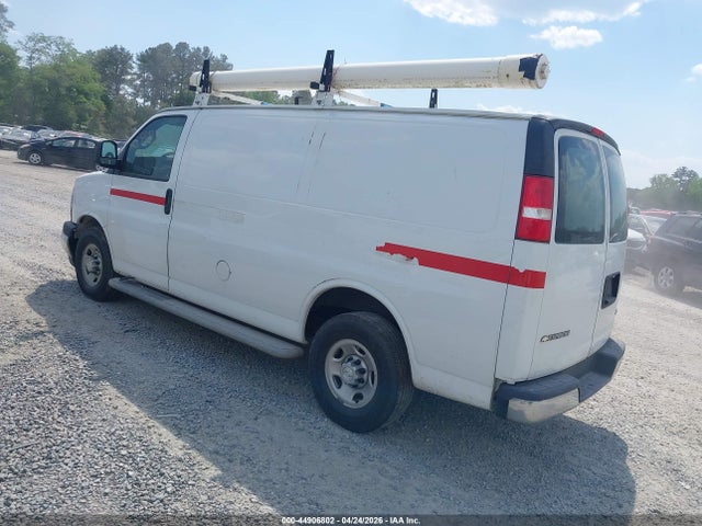 1GCWGAFG5J1910531 Chevrolet Express 2500 Work Van