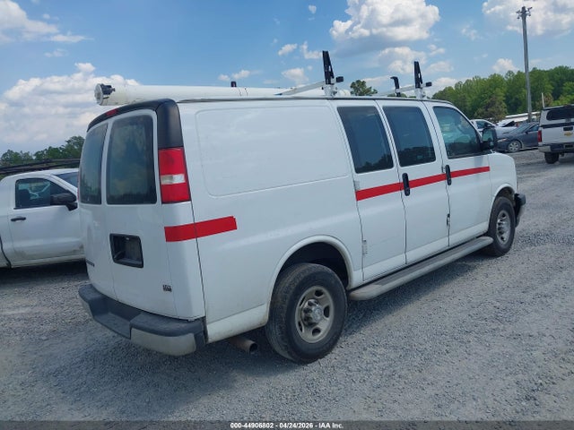 1GCWGAFG5J1910531 Chevrolet Express 2500 Work Van
