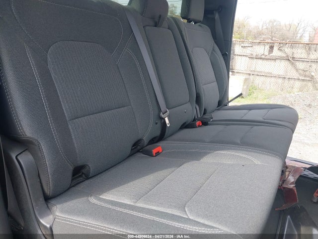 44906824 :رقم المزاد ، 1C6SRFFT9MN606710 vin ، 2021 Ram 1500 مزاد بيع
