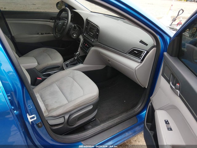 2017 Hyundai Elantra Se მანქანა იყიდება აუქციონზე, vin: 5NPD74LF7HH175770, აუქციონის ნომერი: 44906848