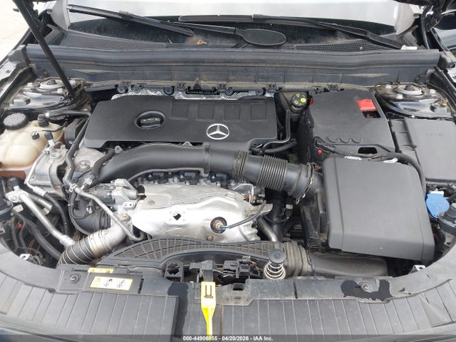 W1N4M4HB3LW032129 Mercedes-Benz Glb 250 4matic