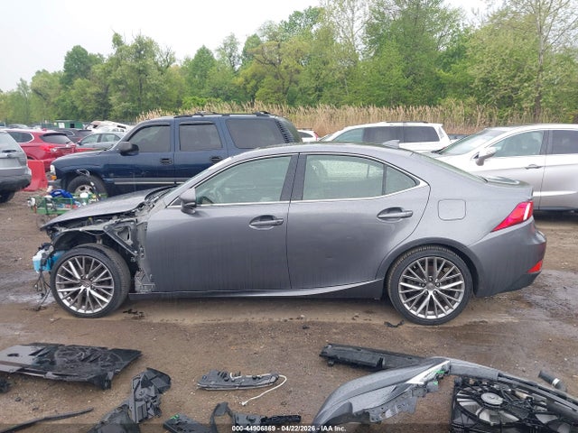 Продажа на аукционе авто 2015 Lexus Is 250, vin: JTHCF1D20F5016903, номер лота: 44906869