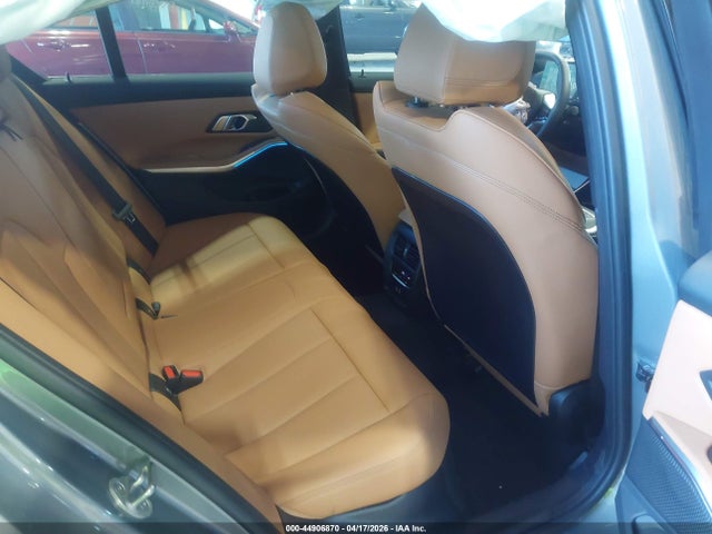 44906870 :رقم المزاد ، 3MW89CW08S8F22026 vin ، 2025 Bmw 330i Xdrive مزاد بيع