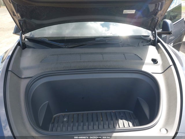 44906874 :رقم المزاد ، 7SAYGDEE9NF422550 vin ، 2022 Tesla Model Y Long Range Dual Motor All-wheel Drive مزاد بيع