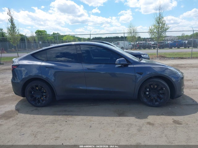 44906874 :رقم المزاد ، 7SAYGDEE9NF422550 vin ، 2022 Tesla Model Y Long Range Dual Motor All-wheel Drive مزاد بيع
