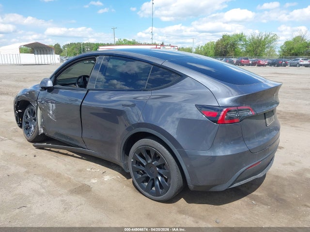 44906874 :رقم المزاد ، 7SAYGDEE9NF422550 vin ، 2022 Tesla Model Y Long Range Dual Motor All-wheel Drive مزاد بيع