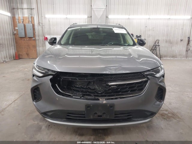 2021 Buick Envision Awd Essence მანქანა იყიდება აუქციონზე, vin: LRBFZPR4XMD101641, აუქციონის ნომერი: 44906892