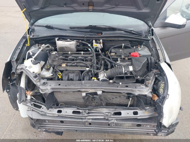 44906893 :رقم المزاد ، 1FAHP3HN4BW109826 vin ، 2011 Ford Focus Sel مزاد بيع
