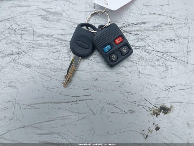 44906893 :رقم المزاد ، 1FAHP3HN4BW109826 vin ، 2011 Ford Focus Sel مزاد بيع