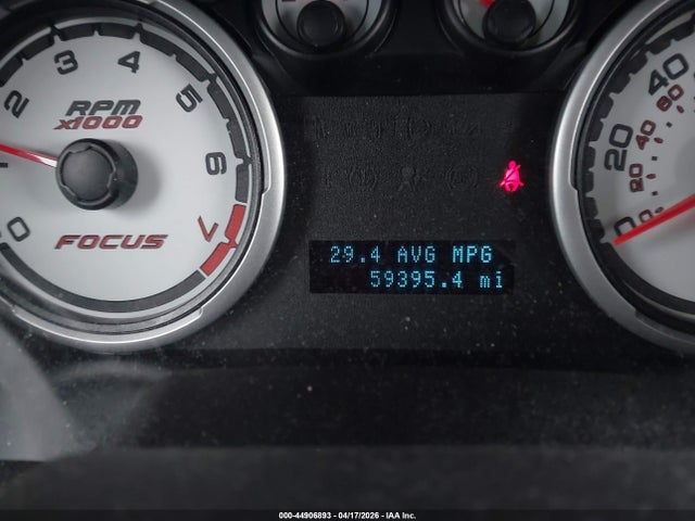 44906893 :رقم المزاد ، 1FAHP3HN4BW109826 vin ، 2011 Ford Focus Sel مزاد بيع