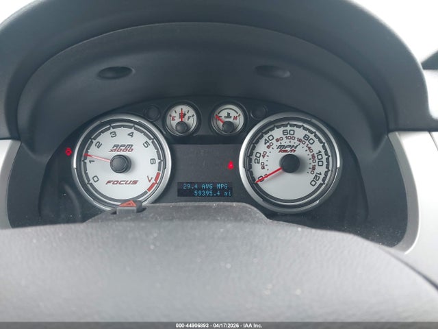 44906893 :رقم المزاد ، 1FAHP3HN4BW109826 vin ، 2011 Ford Focus Sel مزاد بيع