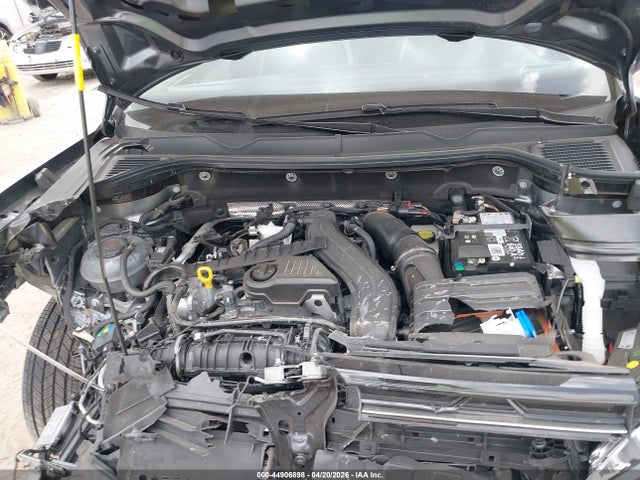 44906898 :رقم المزاد ، 3VV5C7B21SM058642 vin ، 2025 Volkswagen Taos 1.5t S مزاد بيع