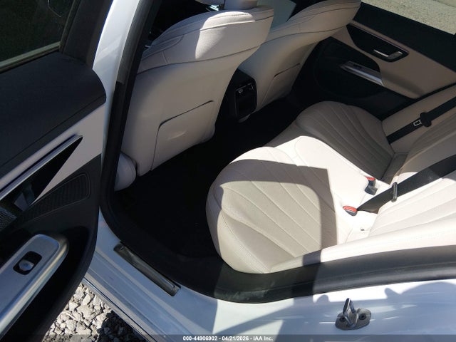 W1KLF6BB4SA088132 Mercedes-Benz E 450 4matic