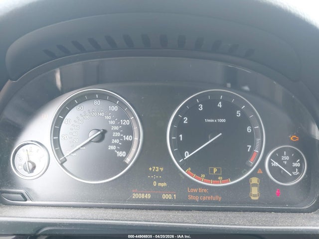 2011 Bmw 535i მანქანა იყიდება აუქციონზე, vin: WBAFR7C55BC800856, აუქციონის ნომერი: 44906935