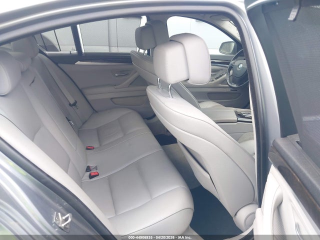 2011 Bmw 535i მანქანა იყიდება აუქციონზე, vin: WBAFR7C55BC800856, აუქციონის ნომერი: 44906935