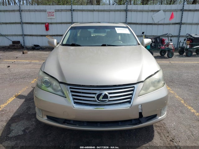 44906946 :رقم المزاد ، JTHBK1EG8B2457031 vin ، 2011 Lexus Es 350 مزاد بيع