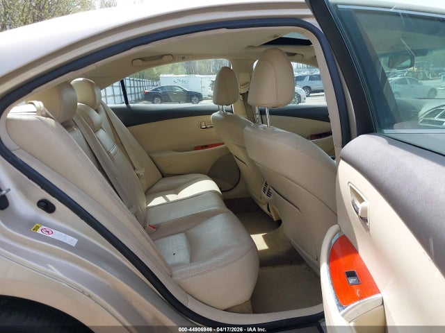44906946 :رقم المزاد ، JTHBK1EG8B2457031 vin ، 2011 Lexus Es 350 مزاد بيع