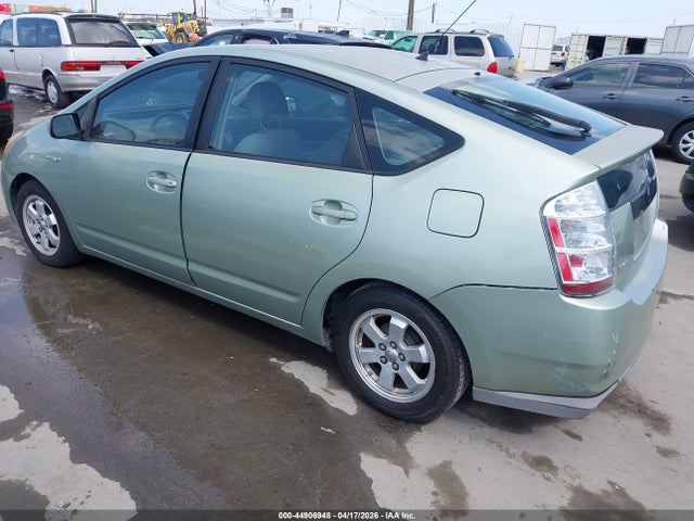 2007 TOYOTA PRIUS JTDKB20U773275990 Photo 2