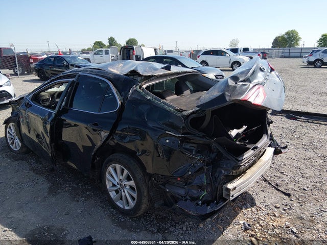Aukcja sprzedaży 2021 Toyota Camry Le, vin: 4T1C11AKXMU557539, numer aukcji: 44906961