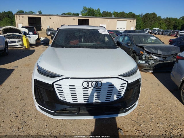 WA135BGFXSA040646 Audi Sq6 E-tron Prestige Quattro