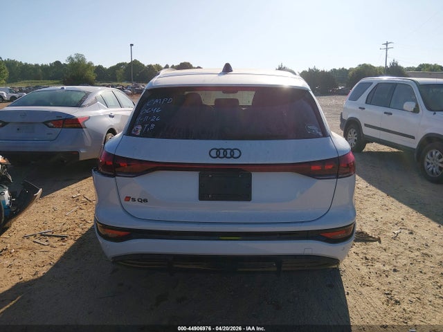WA135BGFXSA040646 Audi Sq6 E-tron Prestige Quattro