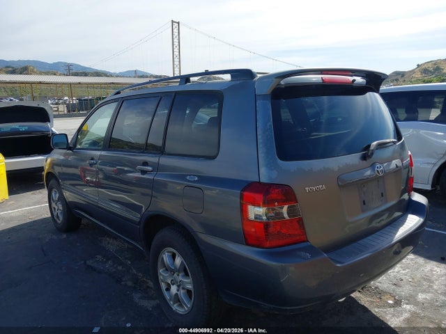 2006 TOYOTA HIGHLANDER JTEGD21A660143352 Photo 2