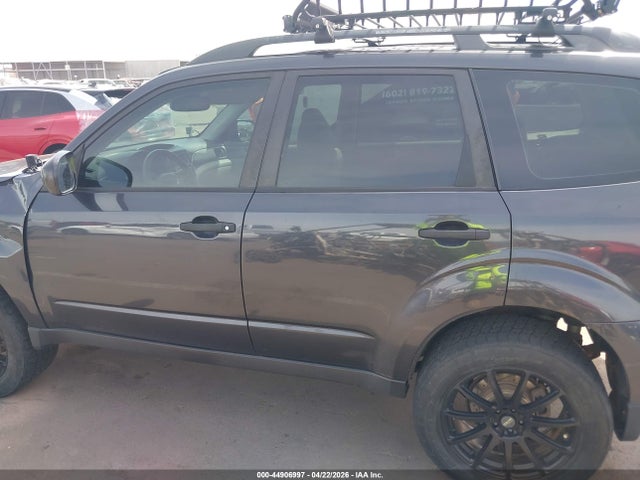 44906997 :رقم المزاد ، JF2SHABC7BH711683 vin ، 2011 Subaru Forester 2.5x مزاد بيع