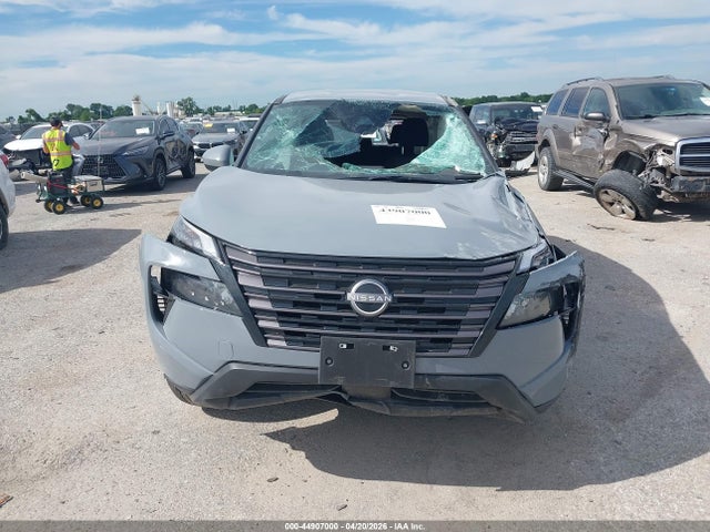 2026 Nissan Rogue Sv მანქანა იყიდება აუქციონზე, vin: 5N1BT3BA1TC800540, აუქციონის ნომერი: 44907000