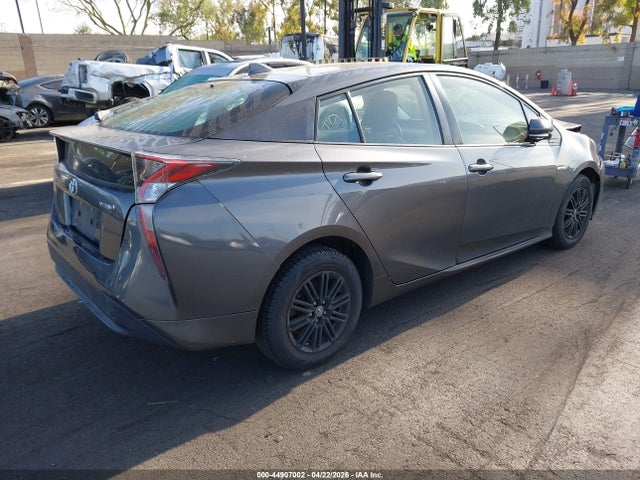 JTDKARFUXG3001315 Toyota Prius Three