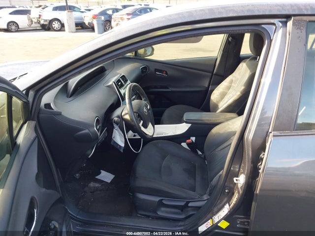 JTDKARFUXG3001315 Toyota Prius Three