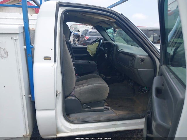 Aukcja sprzedaży 2005 Chevrolet Silverado 1500 Work Truck, vin: 1GCEC14V05Z331947, numer aukcji: 44907003