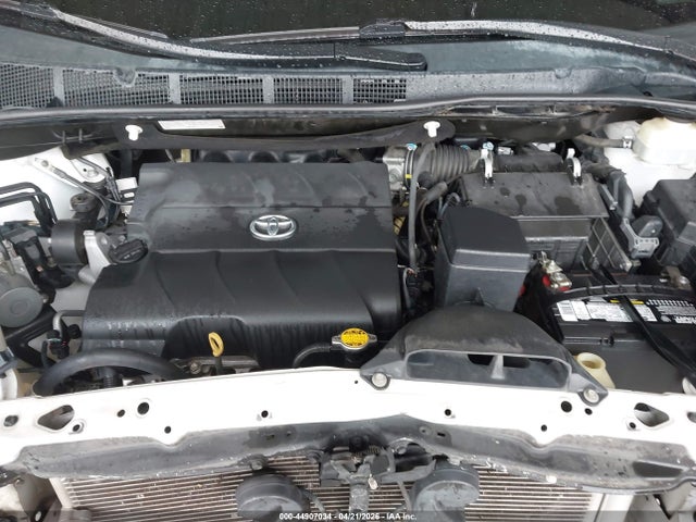 44907034 :رقم المزاد ، 5TDYK3DC3FS543383 vin ، 2015 Toyota Sienna Limited Premium 7 Passenger مزاد بيع