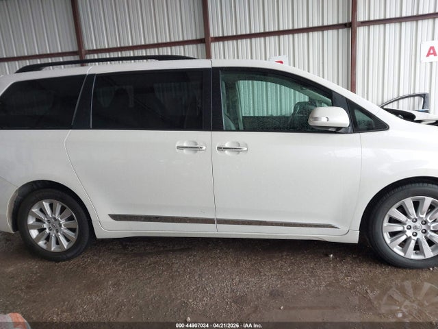44907034 :رقم المزاد ، 5TDYK3DC3FS543383 vin ، 2015 Toyota Sienna Limited Premium 7 Passenger مزاد بيع