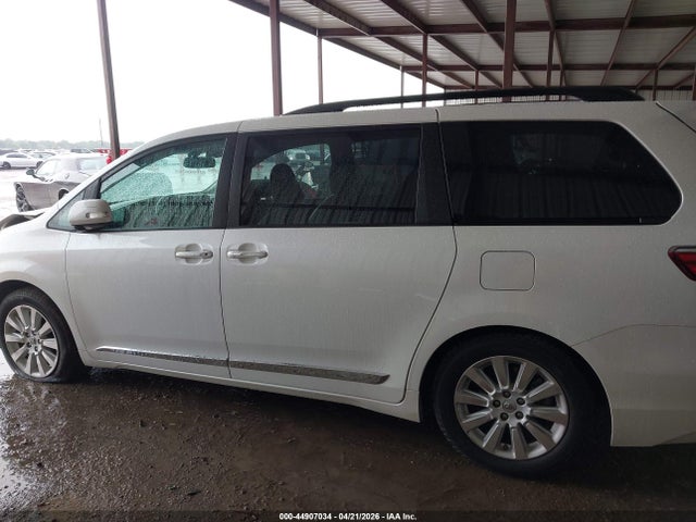 44907034 :رقم المزاد ، 5TDYK3DC3FS543383 vin ، 2015 Toyota Sienna Limited Premium 7 Passenger مزاد بيع
