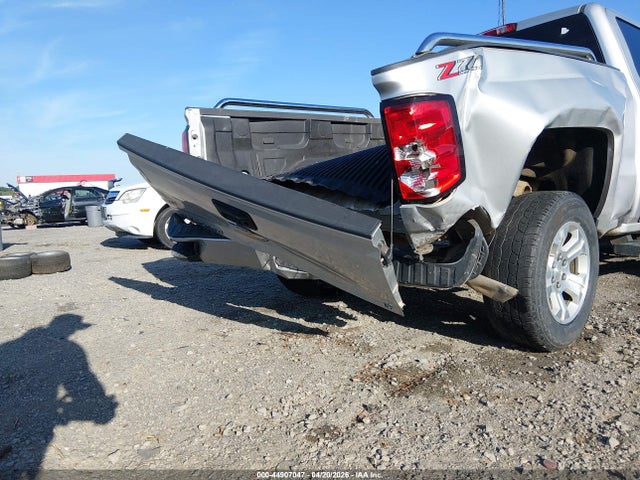 Продажа на аукционе авто 2018 Chevrolet Silverado 1500 2lt, vin: 3GCUKREC3JG354658, номер лота: 44907047