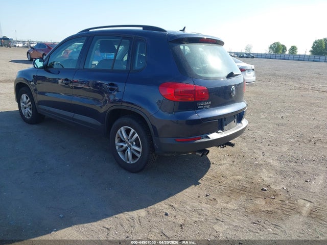 Aukcja sprzedaży 2016 Volkswagen Tiguan S, vin: WVGAV7AX8GW600679, numer aukcji: 44907050