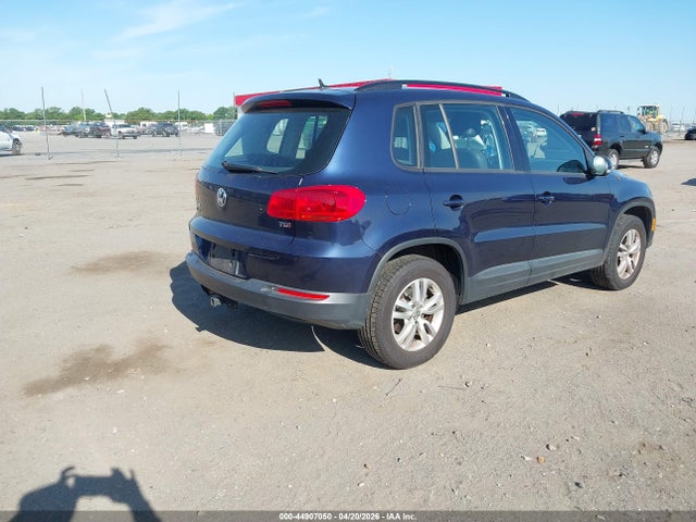 Aukcja sprzedaży 2016 Volkswagen Tiguan S, vin: WVGAV7AX8GW600679, numer aukcji: 44907050
