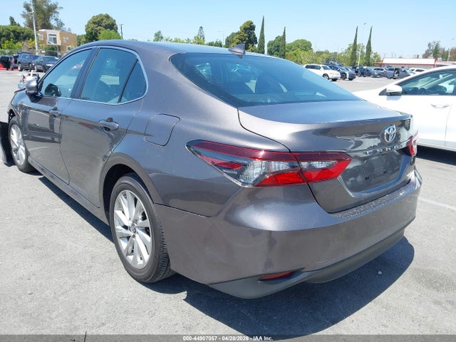 4T1C11AK7RU906700 Toyota CAMRY LE