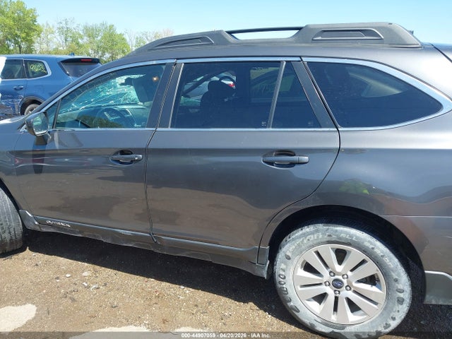 2018 Subaru Outback 2.5i Premium მანქანა იყიდება აუქციონზე, vin: 4S4BSACC9J3273853, აუქციონის ნომერი: 44907059