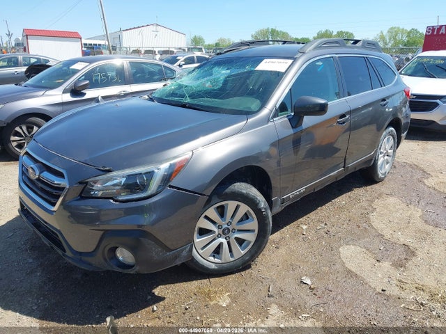 2018 Subaru Outback 2.5i Premium მანქანა იყიდება აუქციონზე, vin: 4S4BSACC9J3273853, აუქციონის ნომერი: 44907059