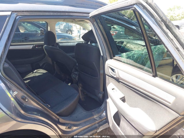 2018 Subaru Outback 2.5i Premium მანქანა იყიდება აუქციონზე, vin: 4S4BSACC9J3273853, აუქციონის ნომერი: 44907059