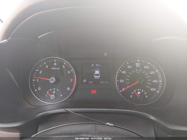 Продажа на аукционе авто 2019 Kia Forte Lxs, vin: 3KPF24AD7KE081554, номер лота: 44907063