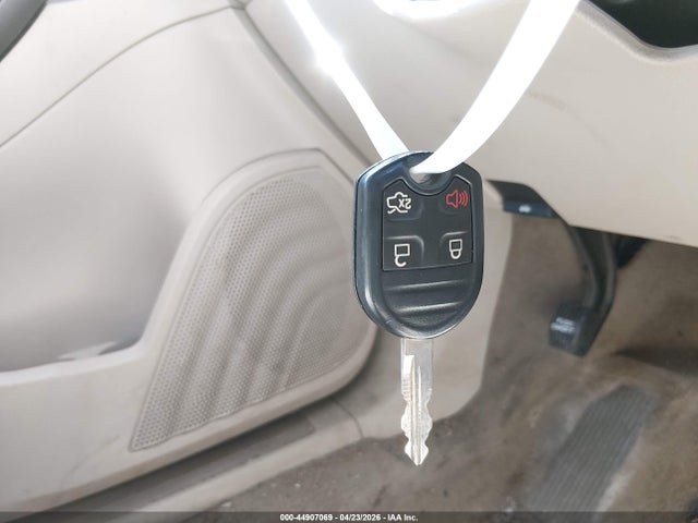44907069 :رقم المزاد ، 1FAHP2EW7CG113534 vin ، 2012 Ford Taurus Sel مزاد بيع
